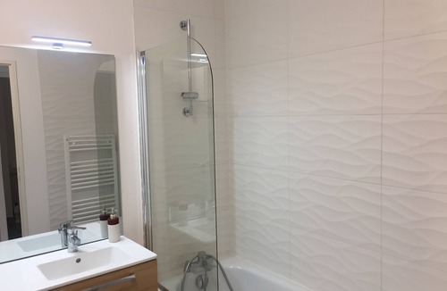 Le Bouscat House | A 10 min en Velo de Bordeaux Centre Maison Piscine