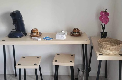 Marcillac House | A 2 pas de la Sortie 38 de L'autoroute Dans un Lieu Convivial et à la Campagne