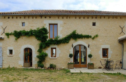 Oiron Cottage | A hideaway to allow you to rest, relax and enjoy this beautiful part of France