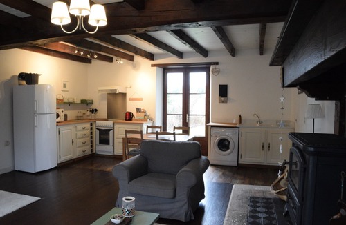 Le Lindois House | A pretty, well equipped, family and pet friendly gite