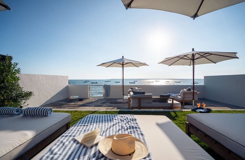 Pyla-sur-Mer Villa | absolute refinemente on the water