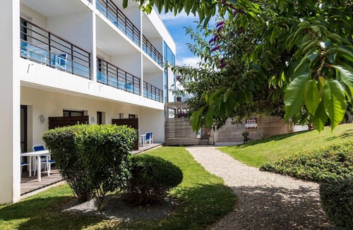 La Rochelle Apartment | Accès piscine ! Studio cosy et au calme !