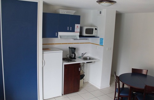 La Roche-Posay Apartment | Accessible T3 Apt near Thermal Baths, pool & parking - La Roche-Posay