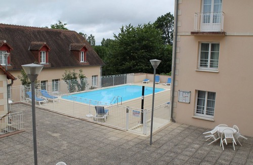 La Roche-Posay Apartment | Accessible T3 Apt near Thermal Baths, pool & parking - La Roche-Posay
