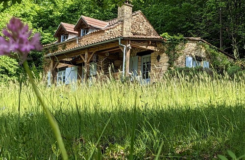Marnac House | ADORABLE COTTAGE NESTLED IN A SPLENDID COUNTRY SETTING