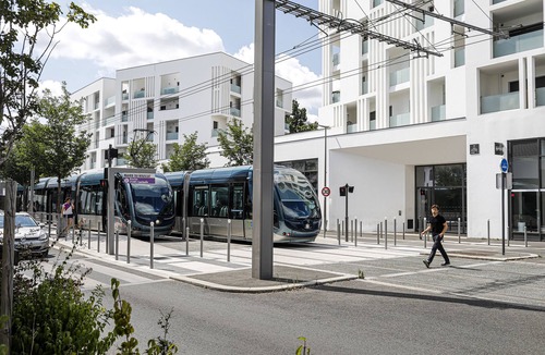 Le Bouscat Apartment | Agréable Appartement Idéalement Situé au Pied du Tramway