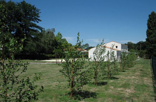 Saintes Cottage | AIR-CONDITIONED GITES IN THE PEACE AND QUIET OF THE GRANDES VERSENNES