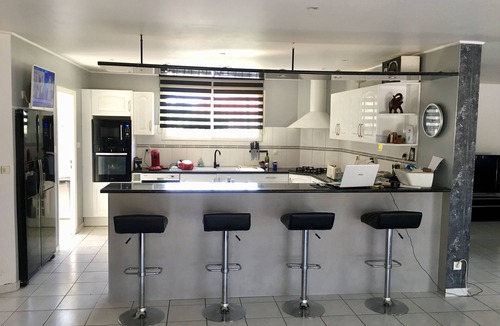 Arsague House | Air-conditioned new house suitable for the disabled with a large garden