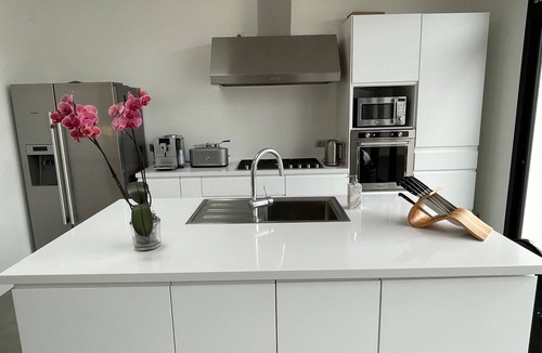 La Rochelle House | Air-conditioned villa with pool 5 minutes' walk from the old port and beach