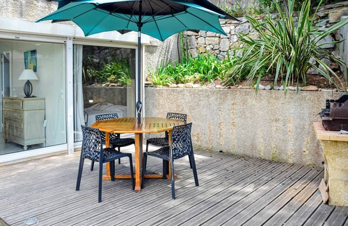 Le Pradet House | Amazing home in Le Pradet with kitchen