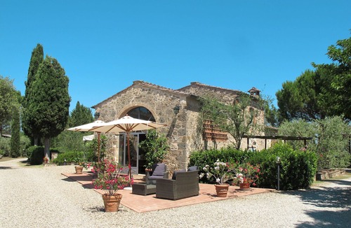 Poggiarello House | Antico Borgo San Lorenzo by Interhome