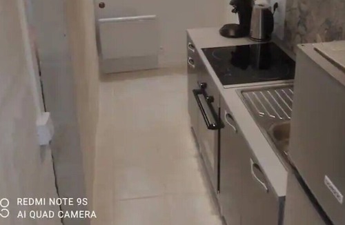 Barsac Apartment | Apartment 1 to 6 people with free parking