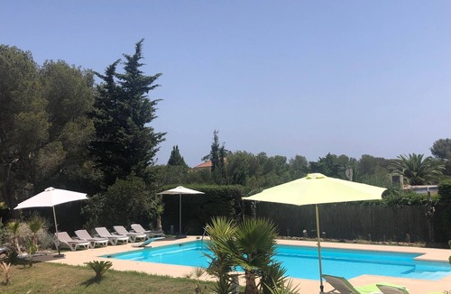 Boulouris-sur-Mer Apartment | Apartment 7 Rooms, 120 m² in villa St Raphael/Boulouris