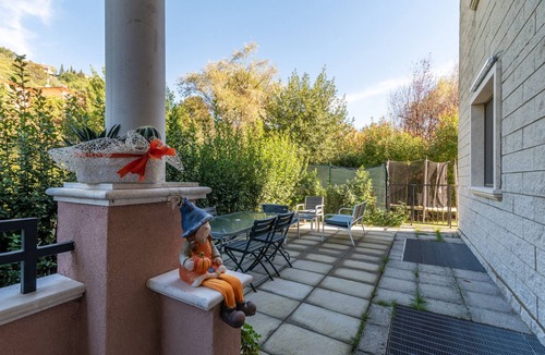 Capolona Apartment | Apartment "Casaentino" with Wi-Fi & Terrace