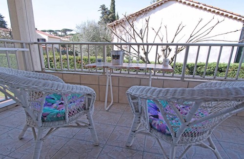 Sainte-Maxime Apartment | Apartment for 6 people - Pool residence - Ai conditionning - Wifi - Sainte Maxime