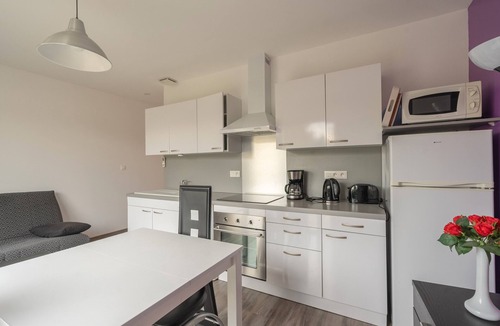 Saint-Simon-de-Bordes Apartment | Apartment 'Le Clos Du Champ De L'Amour - Talmont' with Private Pool and Air Conditioning