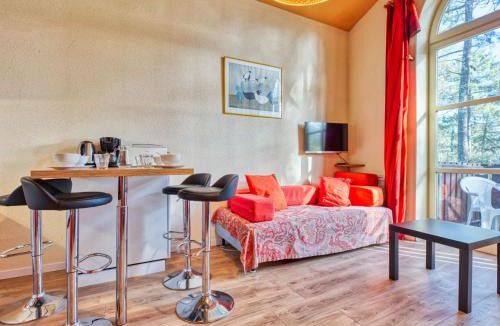 Lacanau-Ocean Apartment | Apartment Hameau du golf-2 by Interhome