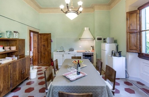 Vicchio Villa | Apartment in Country Villa and SPA