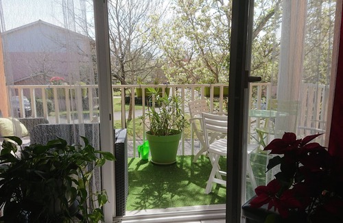 Dax Apartment | Apartment in quiet residence with swimming pool - lots of trees and sunshine