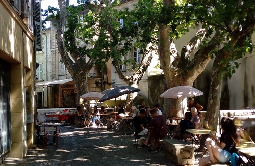 Avignon City Centre Apartment | Apartment in the historic center of Avignon