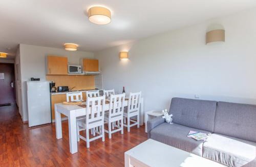Cassen Apartment | Apartment Les Hameaux de La Chalosse-2 by Interhome