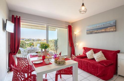 Mimizan-Plage Apartment | Apartment Les Pêcheurs-4 by Interhome