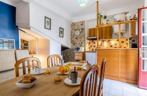 Saint-Jean-de-Luz City Center Apartment | Apartment Louis XIV by Interhome