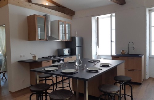 Saint-Martin-de-Re Apartment | Apartment Saint-Martin-de-Ré, 2 bedrooms, 4 persons