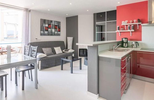 Saint-Jean-de-Luz City Center Apartment | Apartment Saint-Jean-de-Luz, 1 bedroom, 4 people