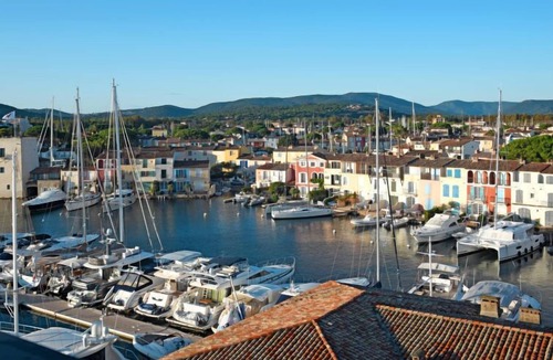 Les Restanques Apartment | Apartment Sowell Family Port Grimaud (POG151) in Port Grimaud - 3 persons, 1 bedrooms