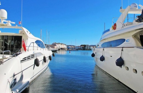 Les Restanques Apartment | Apartment Sowell Family Port Grimaud (POG152) in Port Grimaud - 2 persons, 1 bedrooms