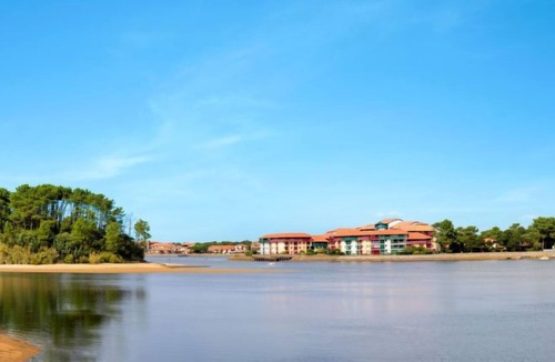 Soustons Apartment | Apartment Sowell Family Pignada Plage (SOU302) in Soustons - 6 persons, 2 bedrooms