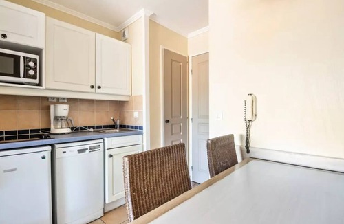 Les Restanques Apartment | Apartments in the Restanques of the Gulf of St Tropez - maeva Home - 2-Room Apartment 4 People - Comfort