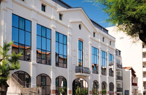 Biarritz Condo | Appart équipé au centre, accès Piscine Sur-Place