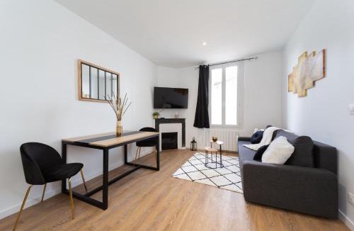 Blaye Apartment | Appart' Chelona Luth - centre-ville - Chelona'Loc