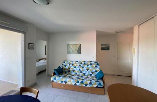 Vaux-sur-Mer Apartment | Appartement 2* avec piscine, balcon et parking, à 1,5 km de la plage de Nauzan, proche centre-ville - FR-1-539-10