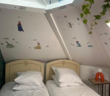 La Celle-sous-Gouzon Apartment | Appartement 3 chambres centre ville Calais Michelle