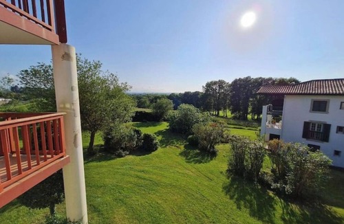 Arcangues Apartment | Appartement Avec Piscine sur le Golf D'arcangues