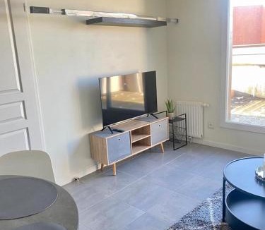 Cenon Apartment | Appartement cosy proche Bordeaux