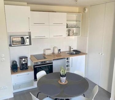 Cenon Apartment | Appartement cosy proche Bordeaux