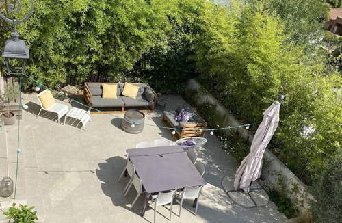 Sainte-Anne Condo | Appartement en Duplex Comme une Maison