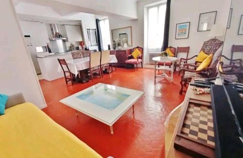 Hyeres City Centre Apartment | Appartement familial - 7pers- Hyères-centre