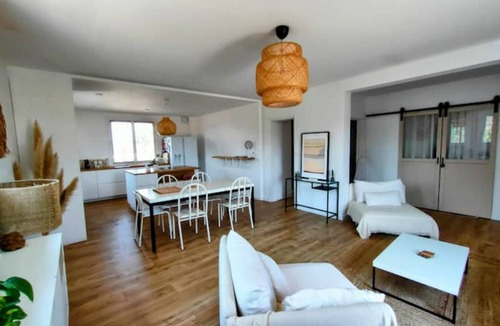 Villefranque Apartment | Appartement Moderne et Spacieux Dans Belle Maison Basque