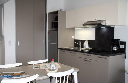 Jonzac Condo | Appartement Neuf et équipé, près des Antilles