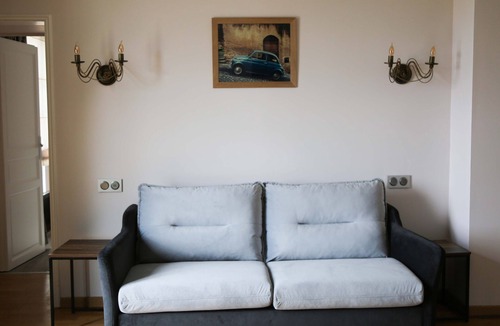 Razac-sur-l'Isle Apartment | Appartements de Vacances Vallée Verte. F2