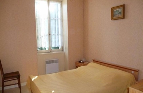 Jonzac Apartment | Appartements De Lattre