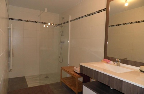 Arcachon Apartment | Appt 4-5 Pers quartier Port de plaisance - avec une vue sur la mer