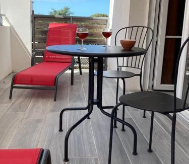 Fouras Apartment | Appt confort avec terrasse au calme à Fouras!