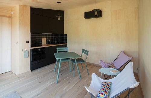 Arette Ski Chalet | AQUÍ: comfortable 2-person tiny house with view at the foot of the Pyrenees