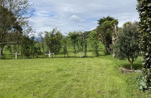 Bussunarits-Sarrasquette Apartment | At the foot of the Gamia pass, 10 minutes from St Jean Pied de Port, a beautiful apartment. 100m2